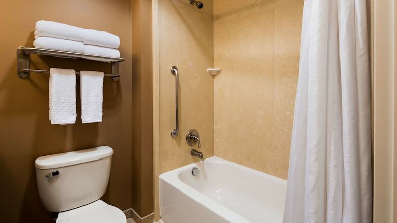 Best Western Plus College Park Hotel