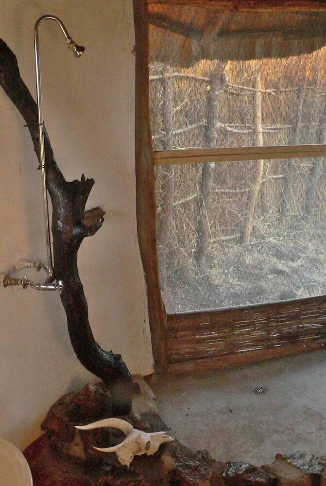 Posada Bongwe Kafue Camp