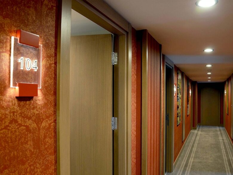 Listana Hotel