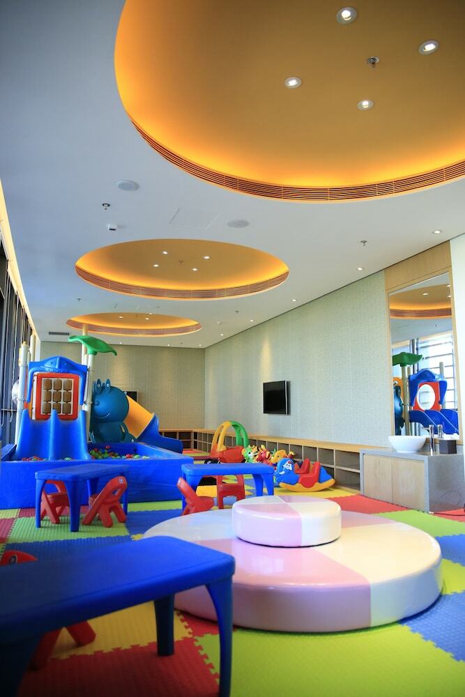 Aparthotel The Oct Harbour, Shenzhen - Marriott Executive Apartments