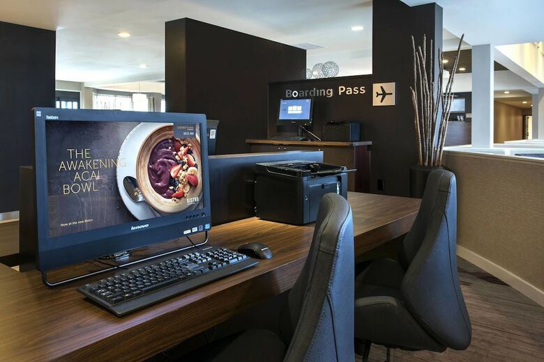 Hotel Courtyard By Marriott Poughkeepsie