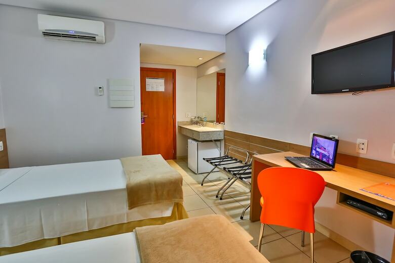 Hotel Go Inn Esta��o Goi�nia