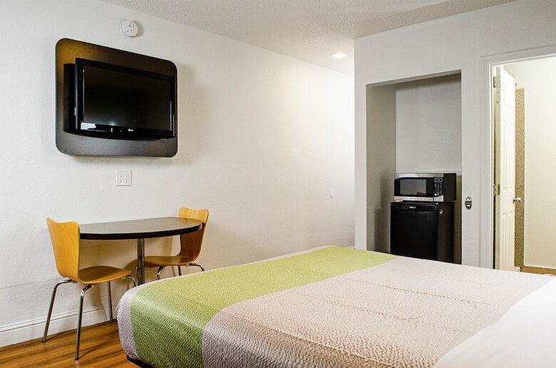 Motel 6 Modesto, Ca - Downtown
