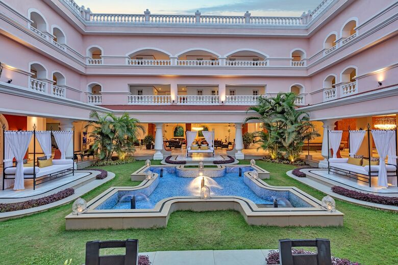 Hotel Club Mahindra Emerald Palms, Goa