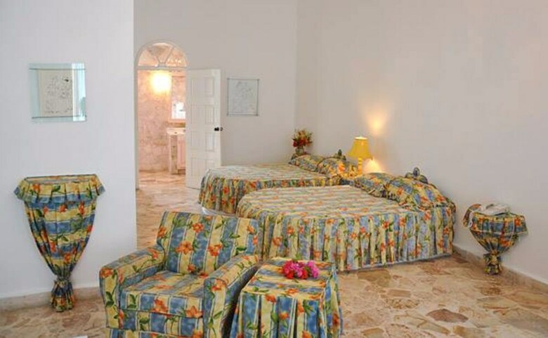 Jamaica Palace Hotel