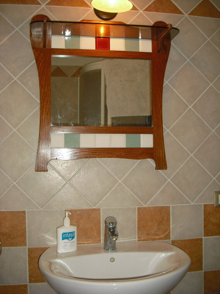 Almaran Bed & Breakfast