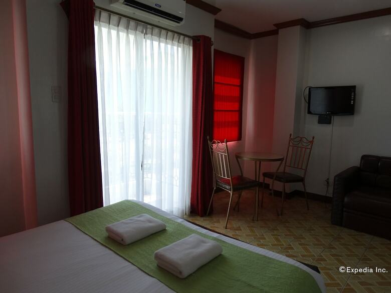 Hotel Ecoland Suites & Inn