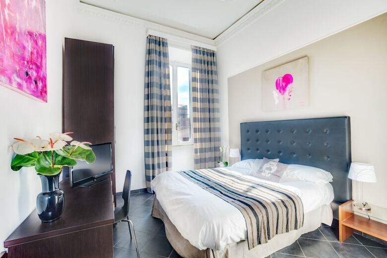 Little Rose Rooms