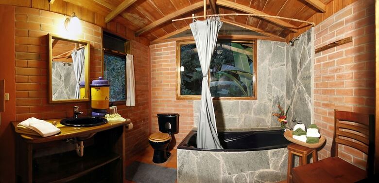Posada Casa Divina Lodge