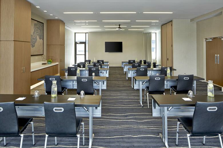 AC Hotel By Marriott Atlanta Downtown