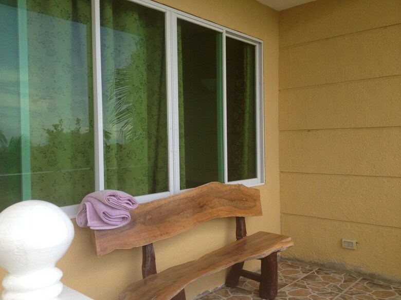 Apartamento Moalboal Beach Resort