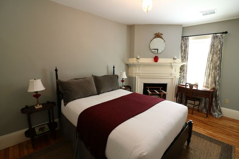 Bed & Breakfast Windsor Mansion Inn