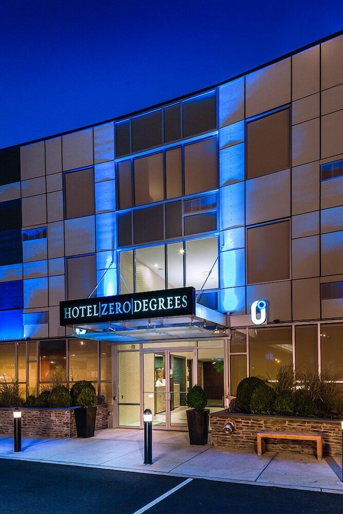 Hotel Zero Degrees Norwalk