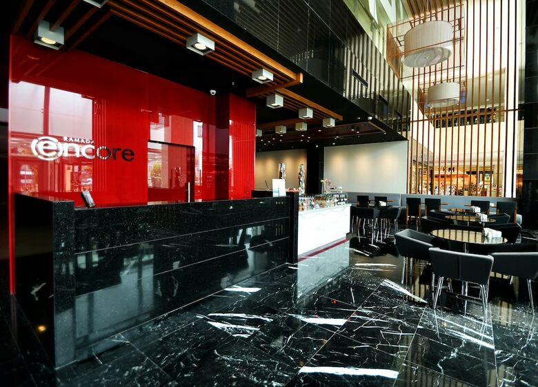 Hotel Ramada Encore By Wyndham Izmir