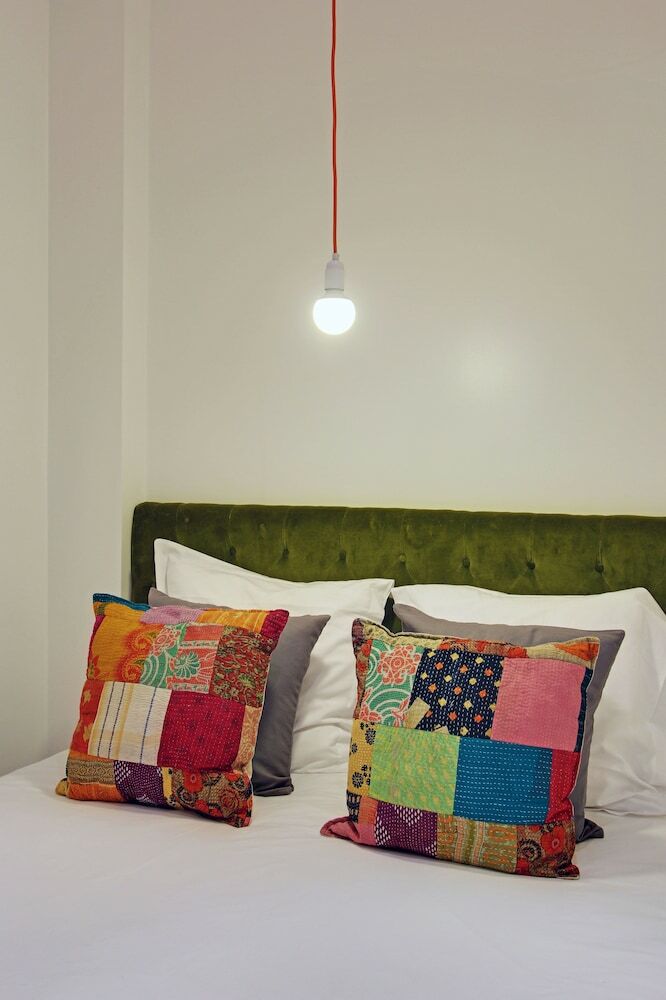Short Stay Group Museum View Serviced Apartments