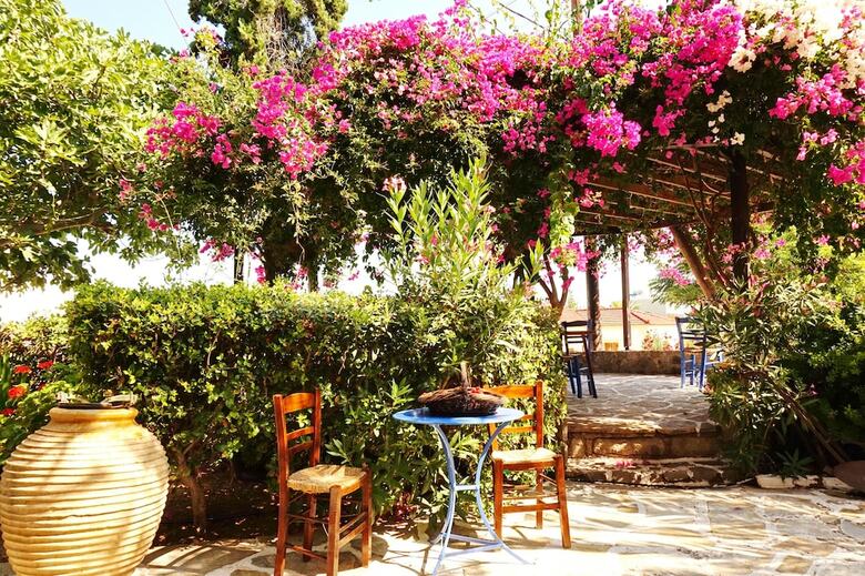 Vagia Traditional Hotel