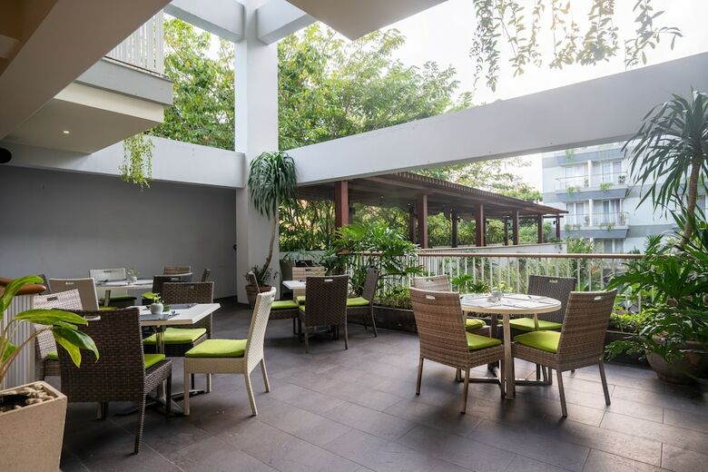 Eden Hotel Kuta Bali