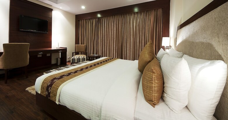 The Golden Palms Hotel And Spa
