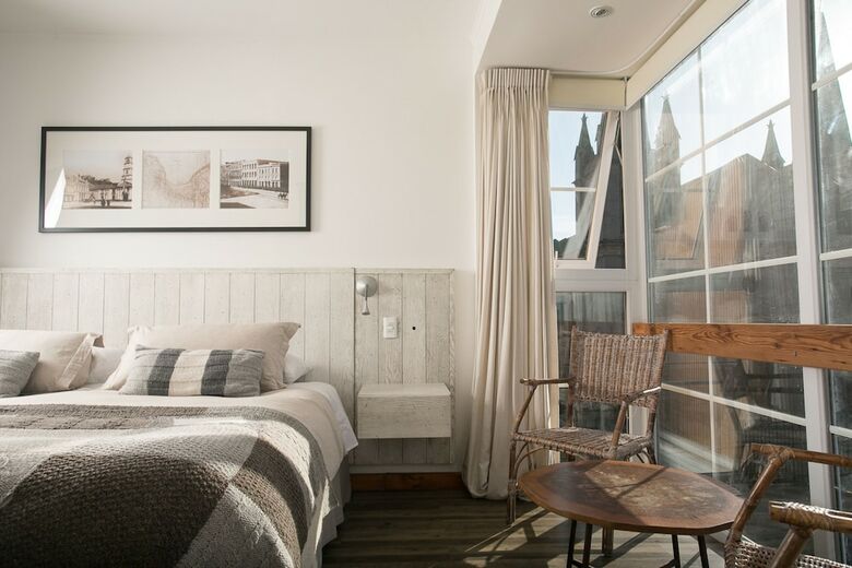 Aparthotel Casa Galos Hotel & Lofts