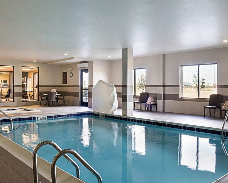 Hotel Comfort Suites Medical Center