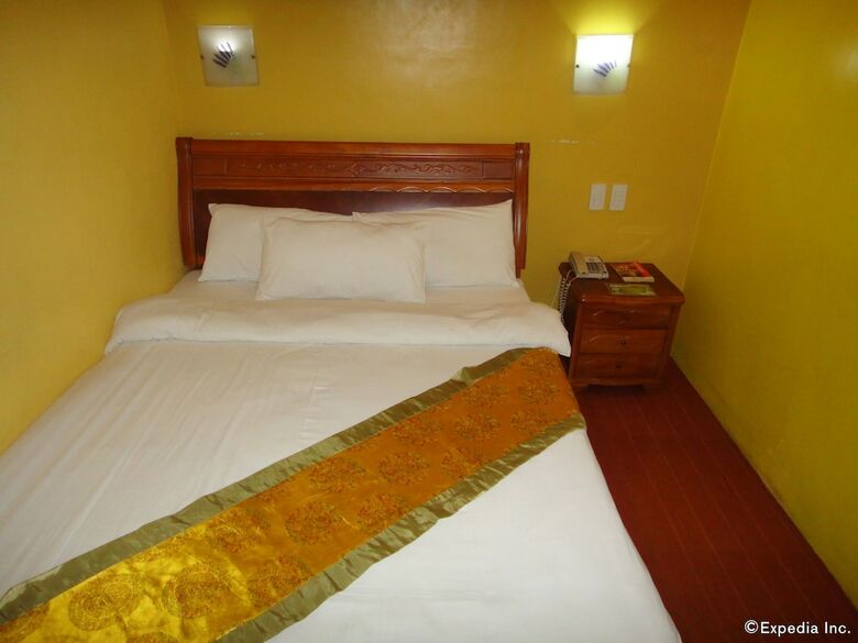 A&a Plaza Hotel