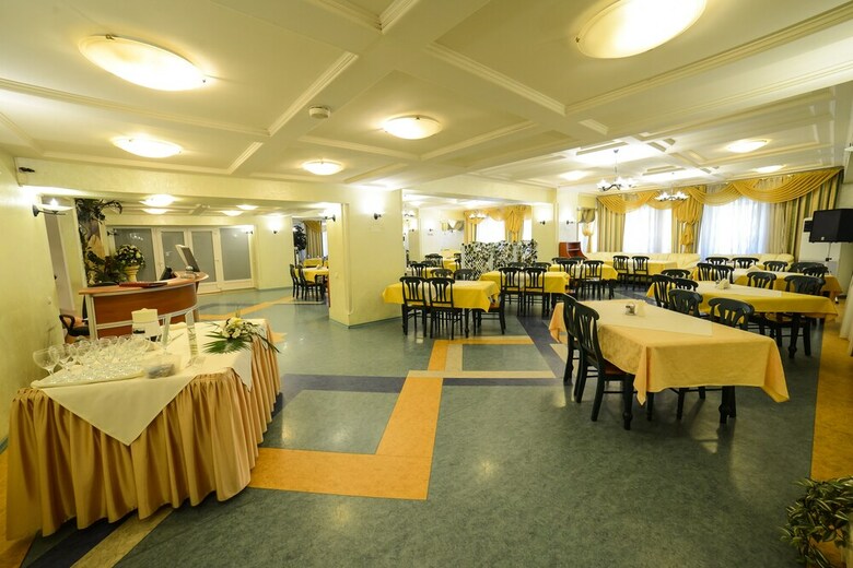 Amaks Yubileinaya Hotel