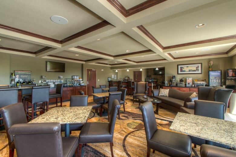 Hotel Cobblestone Inn & Suites - Holyoke