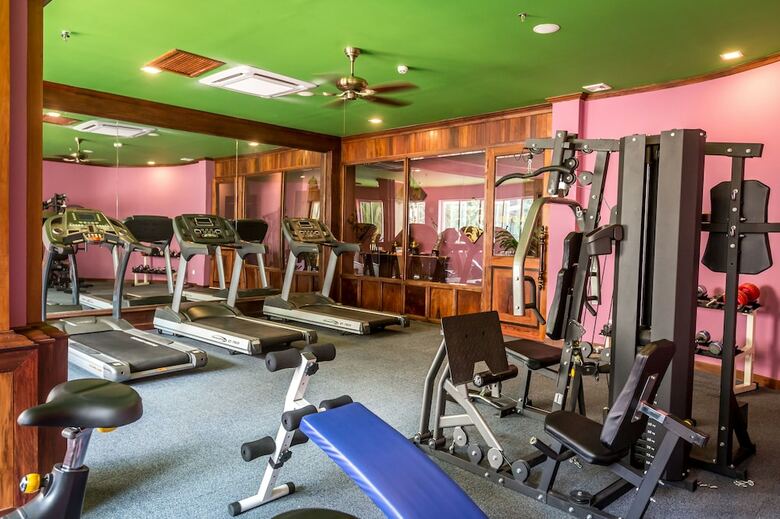 Hotel Empress Residence Resort & Spa