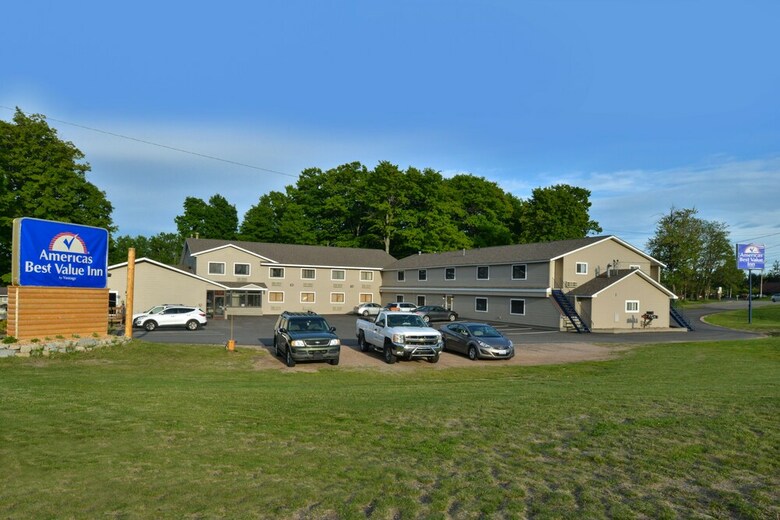 Hotel Americas Best Value Inn Marquette