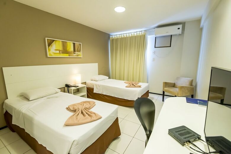 Slz Lagoa Hotel