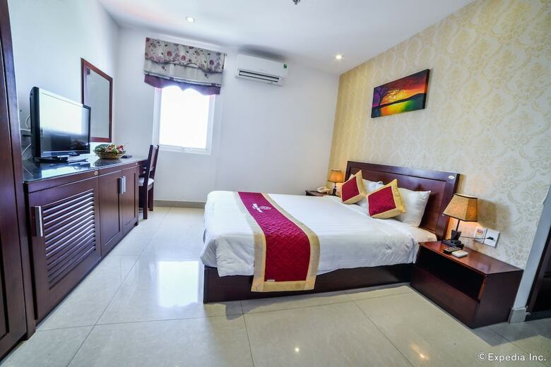 White Snow Hotel