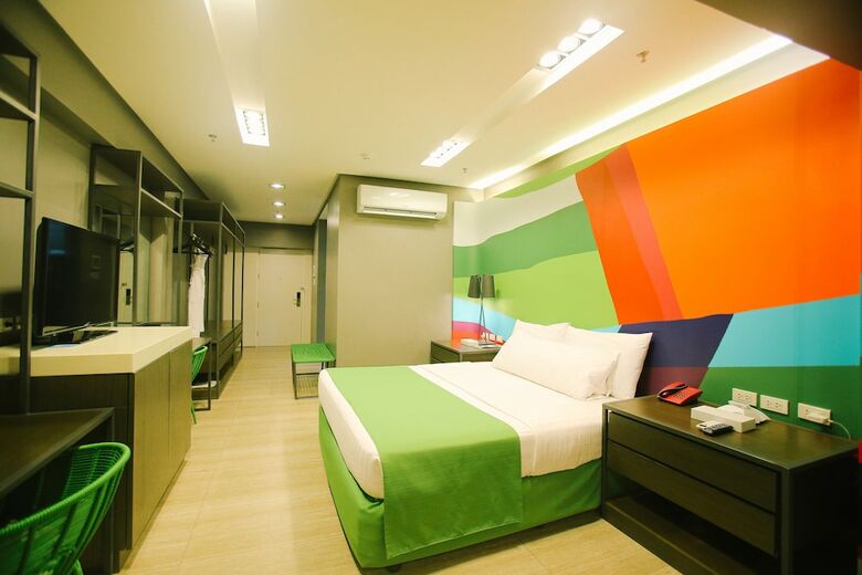 Hotel Boracay Uptown