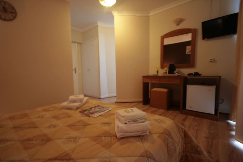 Parthenis Riviera Hotel