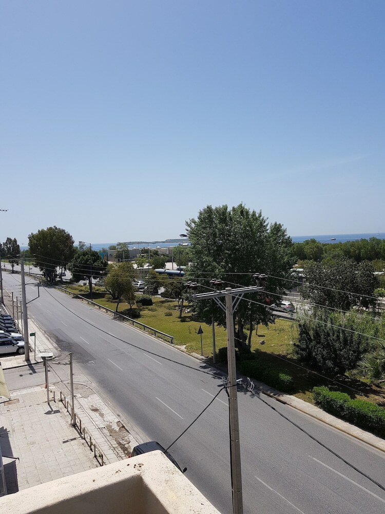 Parthenis Riviera Hotel