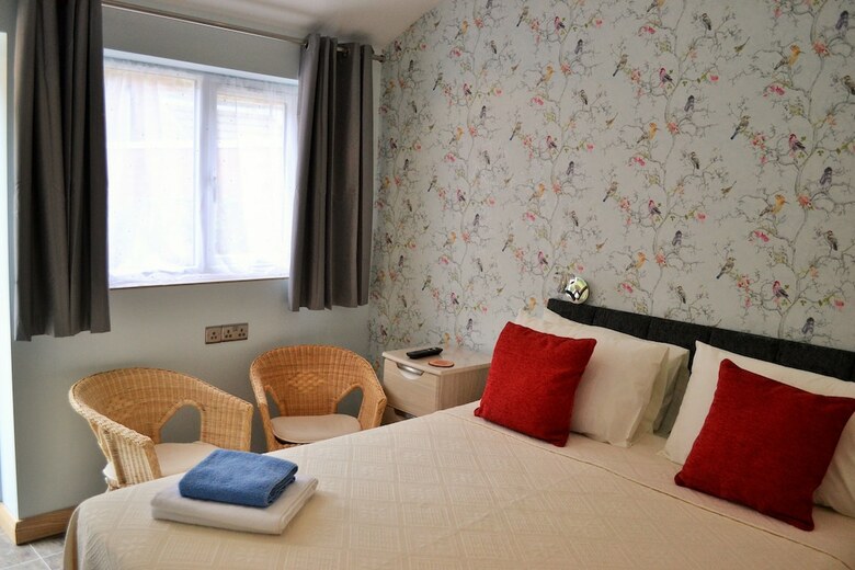 Cori House Bed & Breakfast