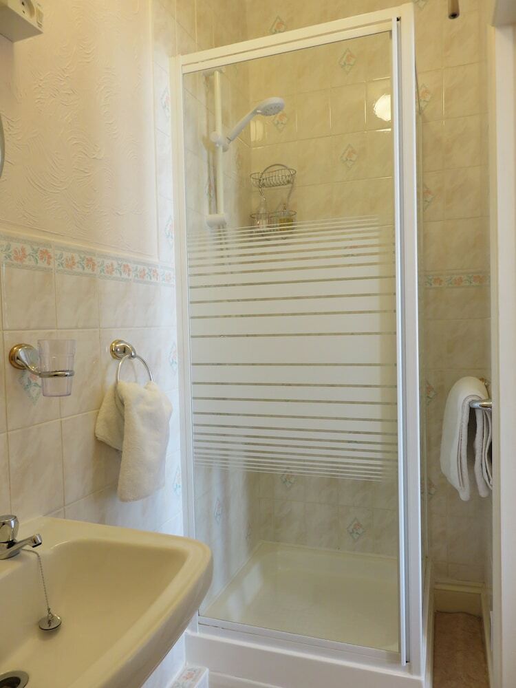 Hotel Claremont Guest House