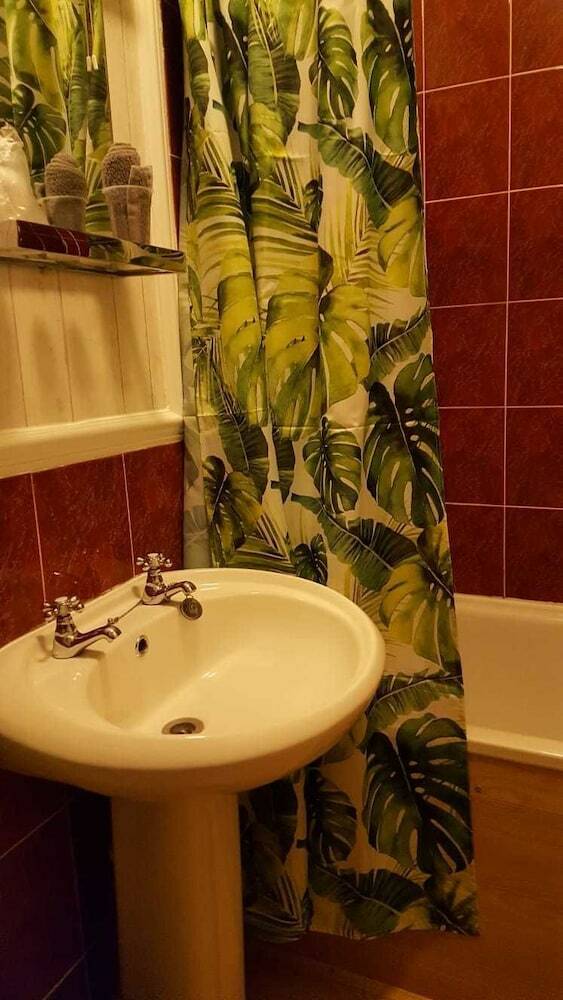 Seafarers Serviced Apartments