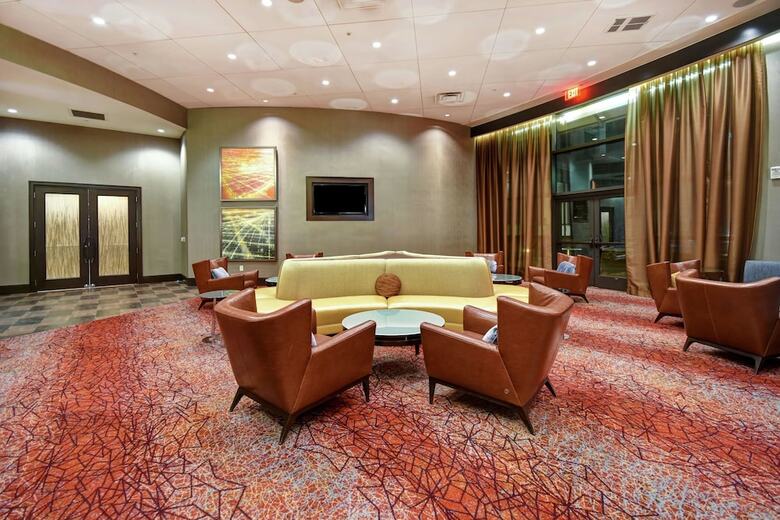 Hotel Embassy Suites Springfield