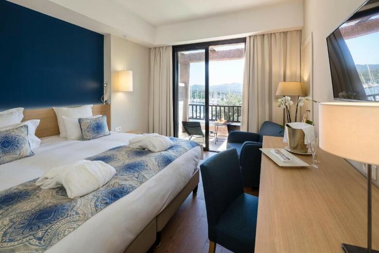 Hotel H�lios