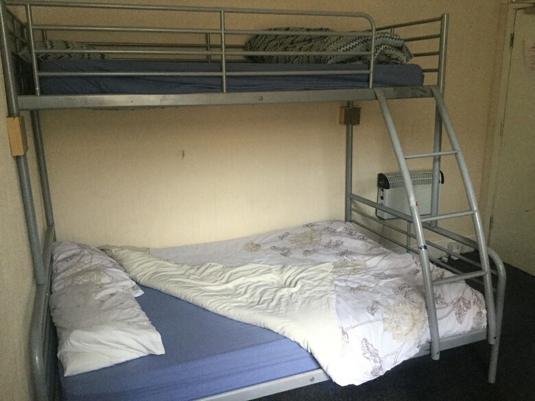 Hostal Adam And Eve Hotel
