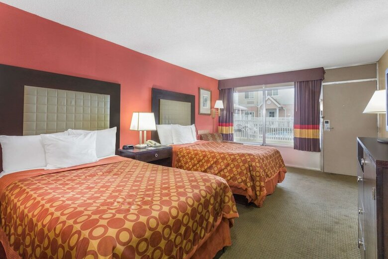 Hotel Ramada By Wyndham Harrisonburg