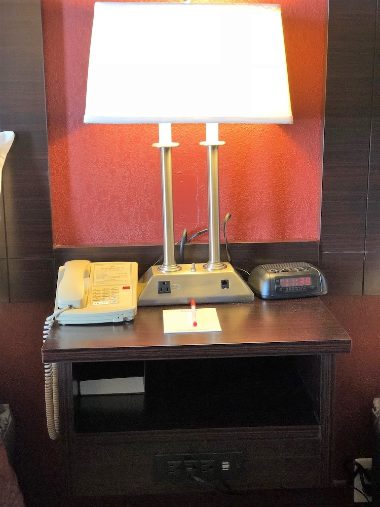 Hotel Ramada By Wyndham Harrisonburg
