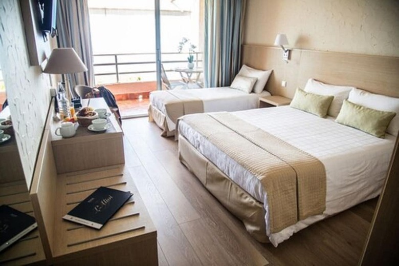 Hotel H�tel Alivi