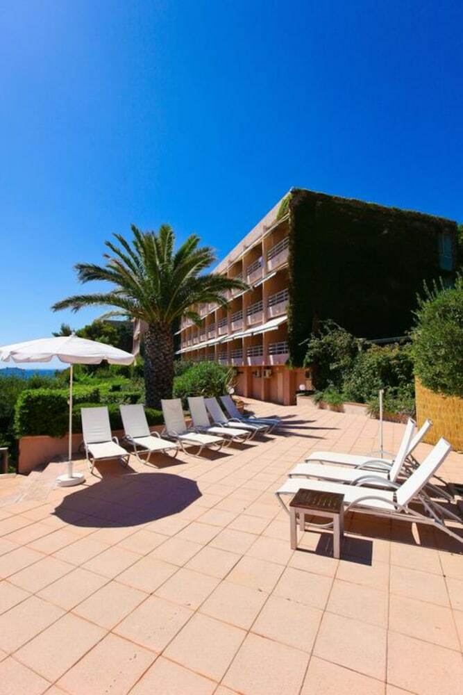 Hotel H�tel Alivi