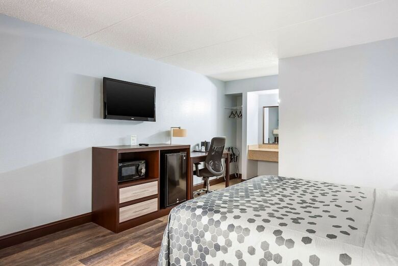 Hotel Rodeway Inn