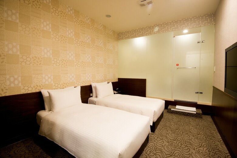 Ximen Holiday Fun Hotel