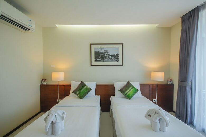 Baan Nilrath Hotel