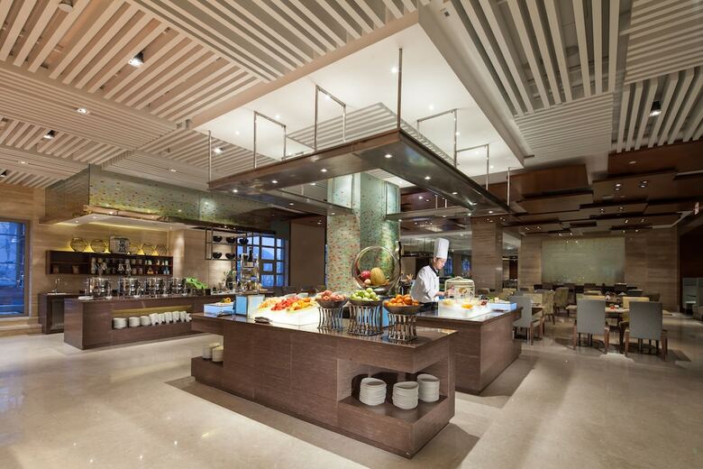 Hotel Holiday Inn Qingdao Expo