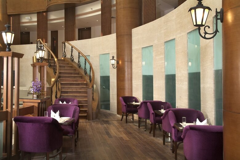 Hotel Savoy Suites, Greater Noida