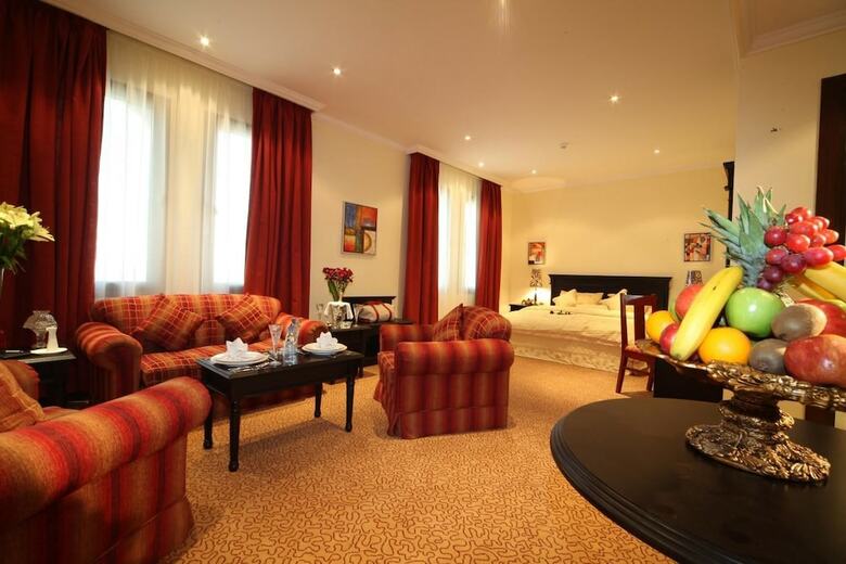 Madareem Crown Hotel